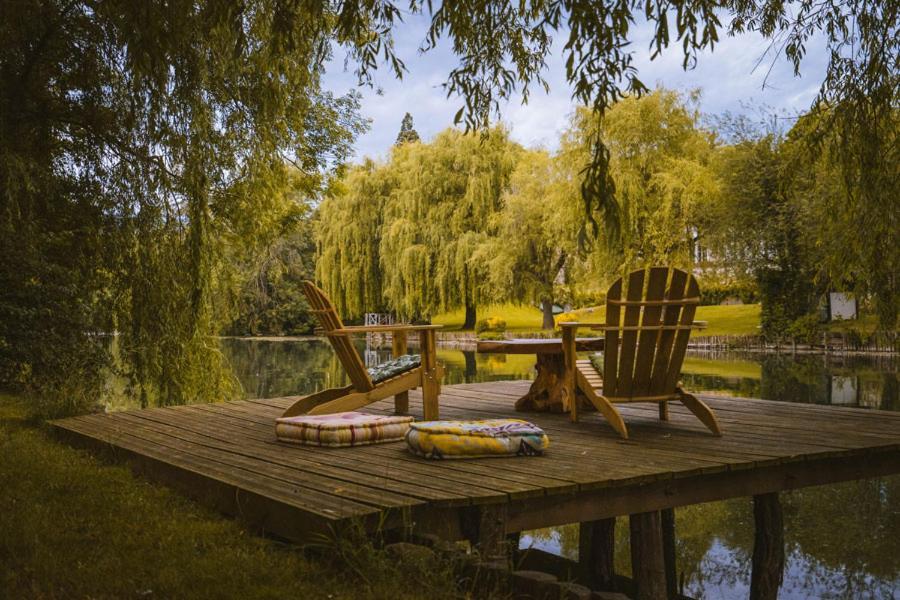 Le Chalet Du Bout Du Monde, En Bord De Riviere ! Grez-sur-Loing Exteriér fotografie